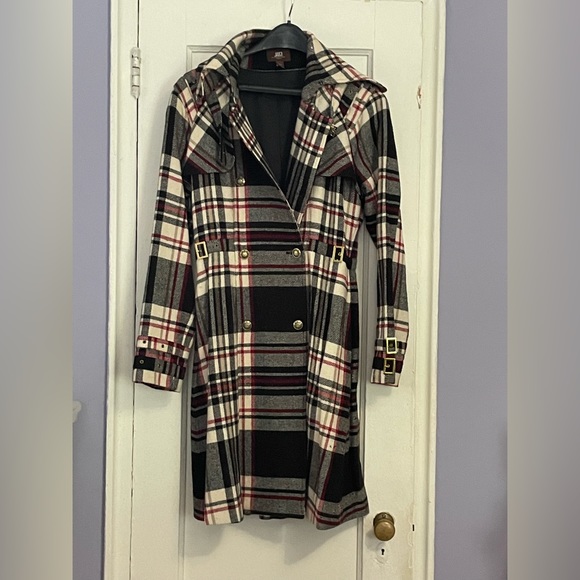 J.Lo Tartan Trench - Picture 1 of 8